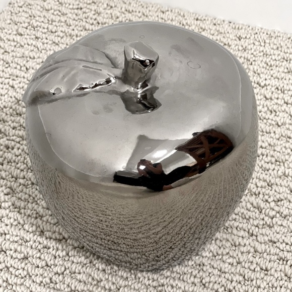 Large Silver Apple Decor - Picture 2 of 2